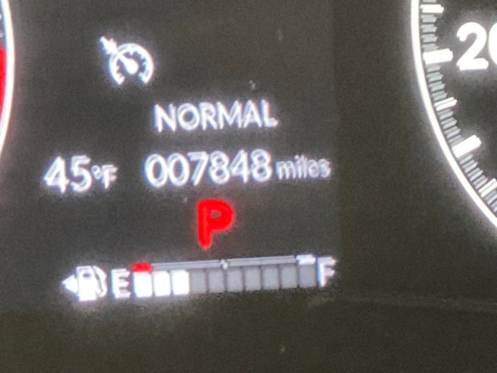 Used 2025 Honda HR-V EX-L image 5