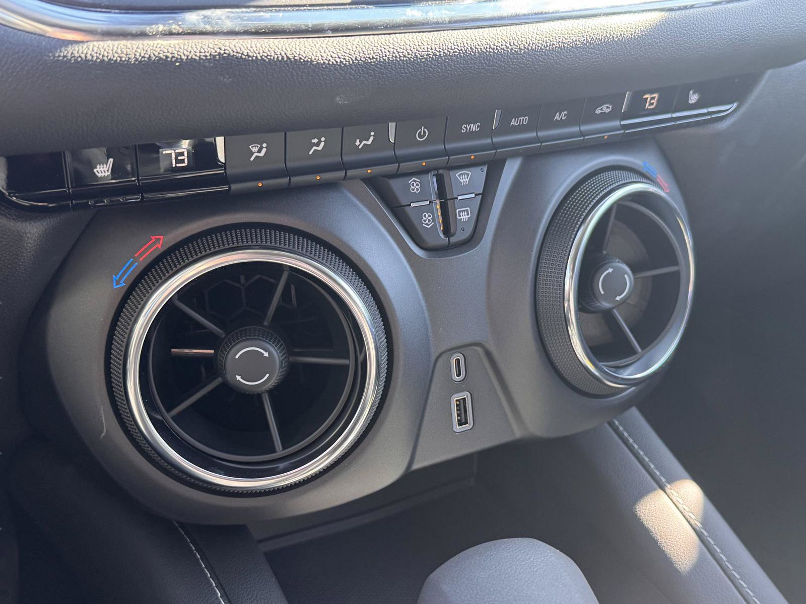 New 2025 Chevrolet Blazer LT w/ LPO, Floor Liner Package FWD image 21