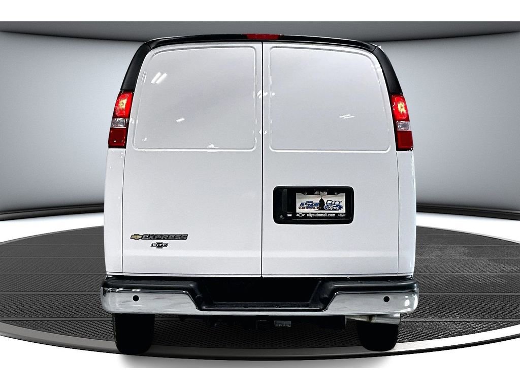 New 2025 Chevrolet Express 2500 w/ Driver Convenience Package image 5