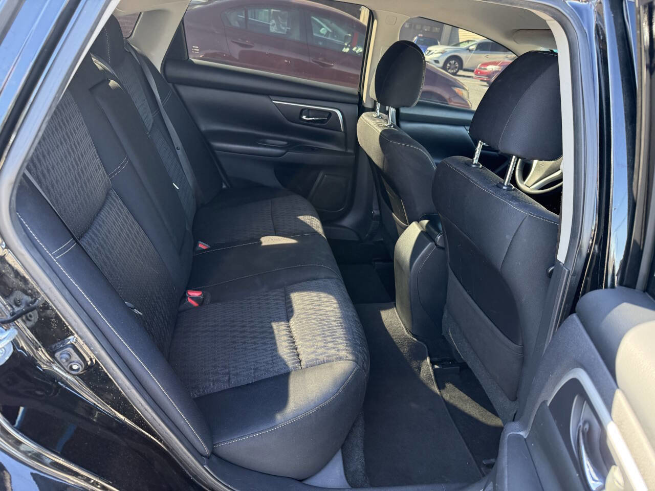 Used 2017 Nissan Altima 2.5 SV FWD image 18