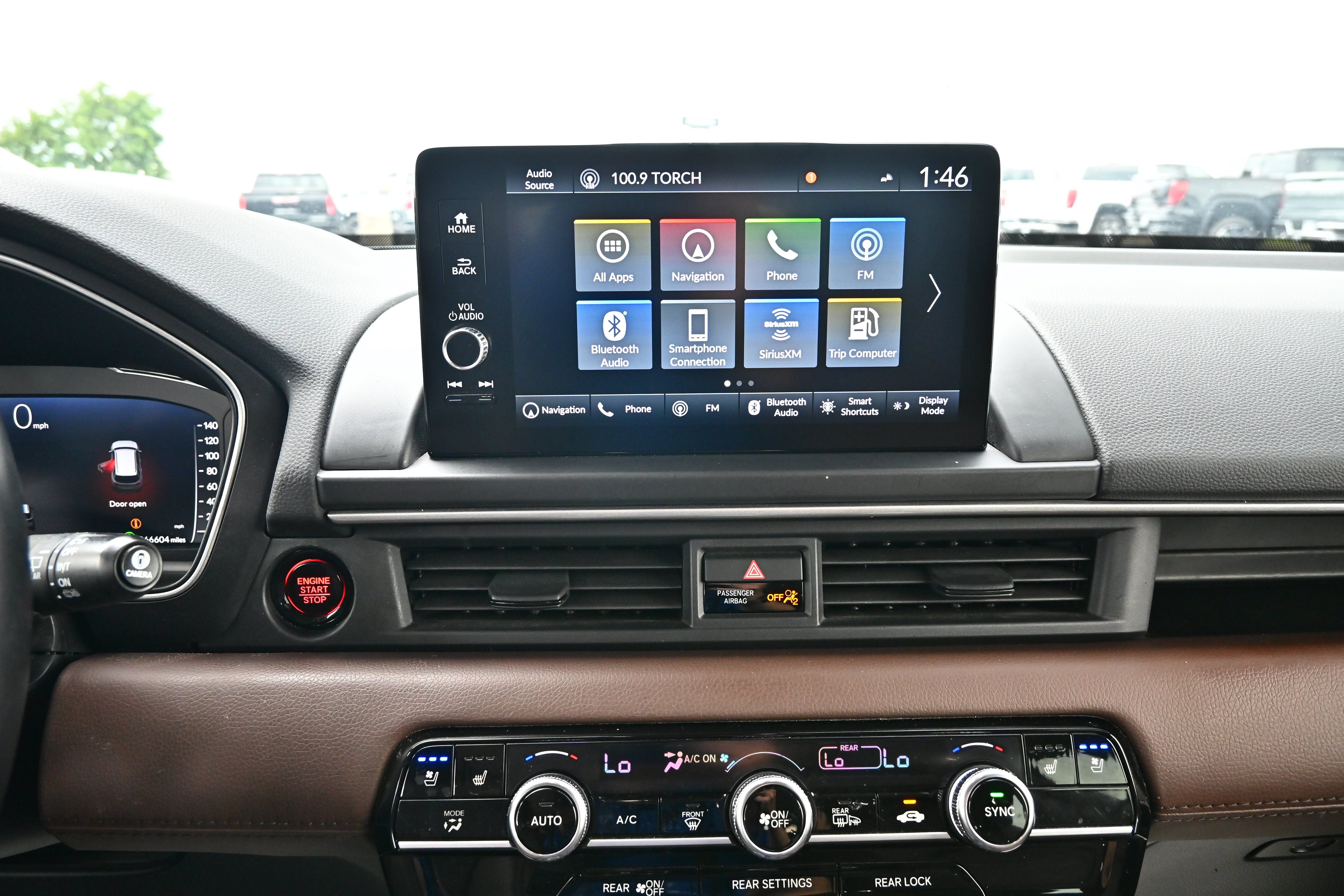 Used 2025 Honda Pilot Elite image 22