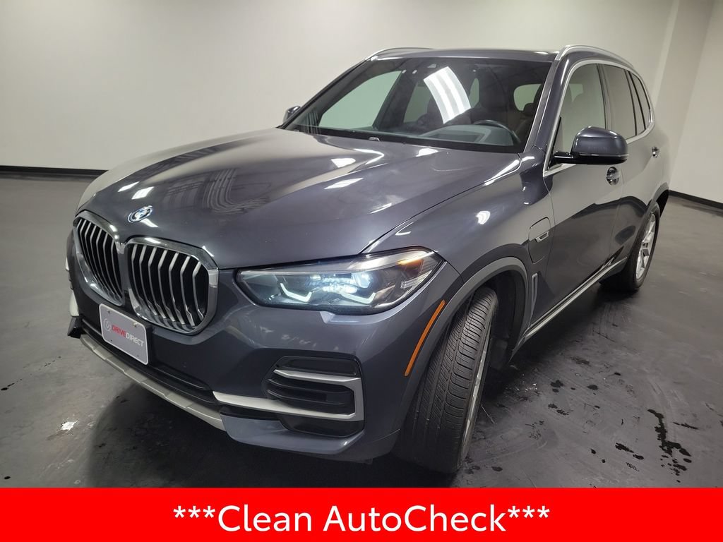 Used 2022 BMW X5 xDrive45e w/ Climate Comfort Package AWD/4WD image 4