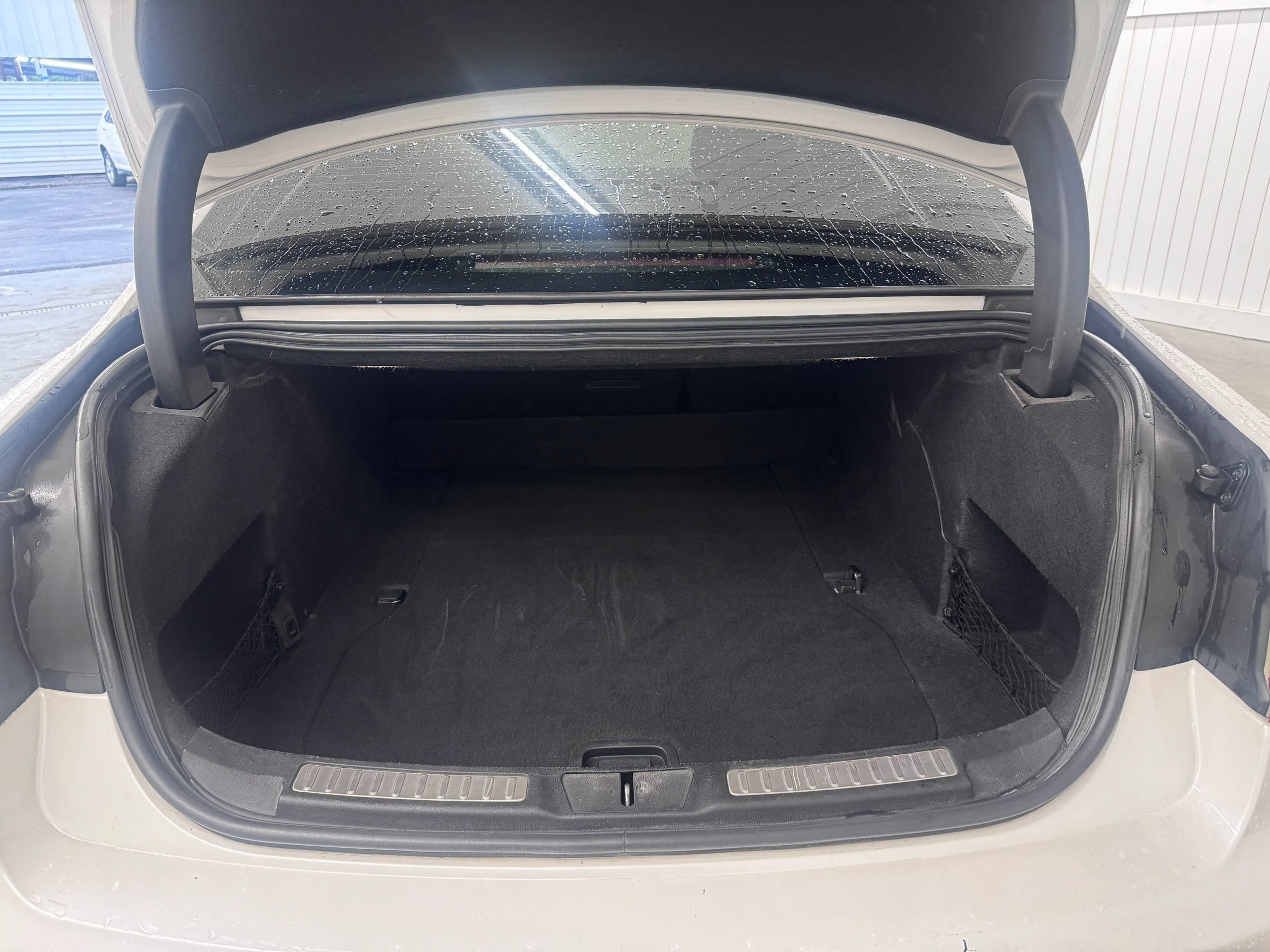 Used 2017 Lincoln Continental Premiere FWD image 13