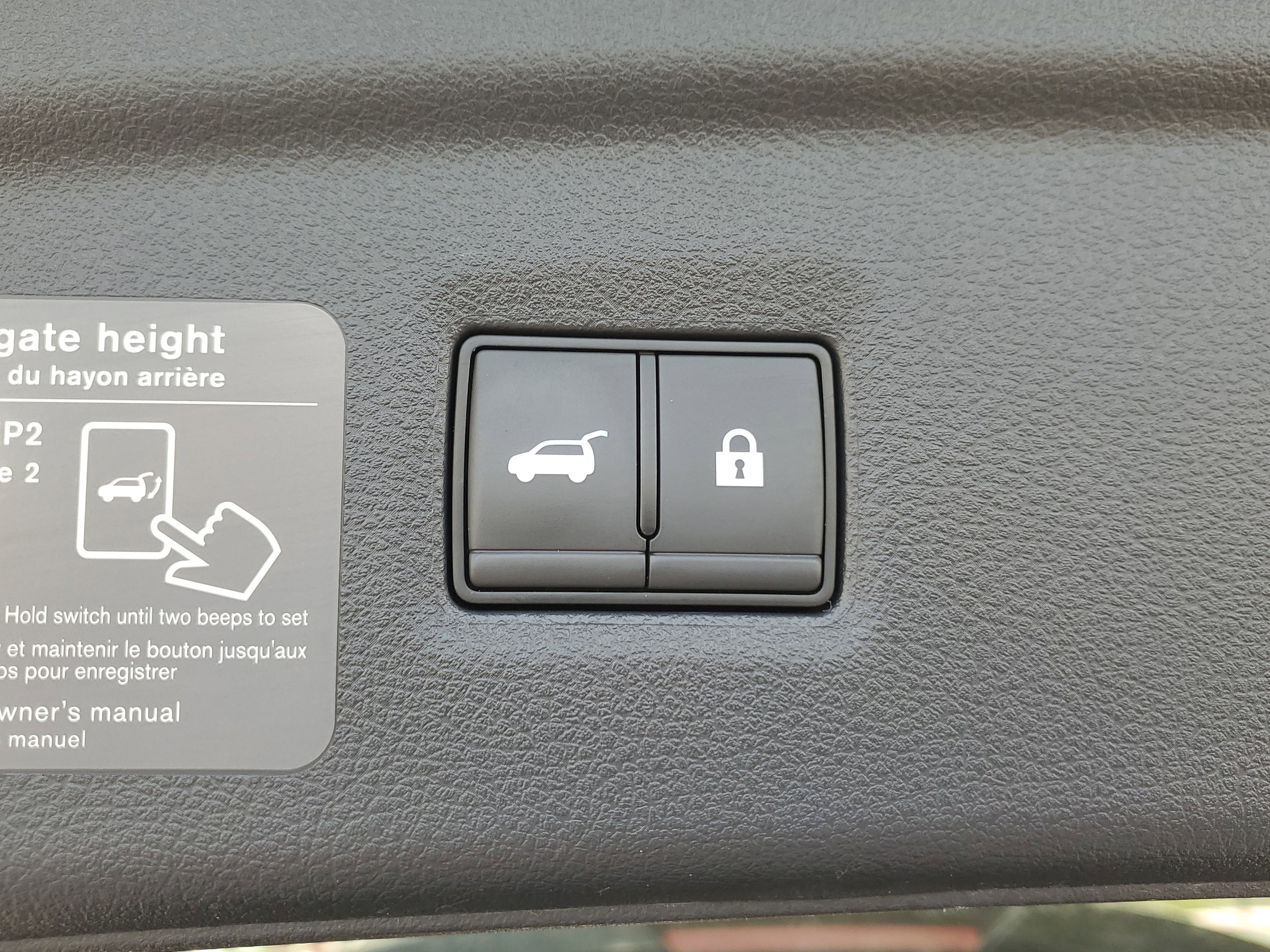 Used 2023 INFINITI QX50 Luxe FWD image 10