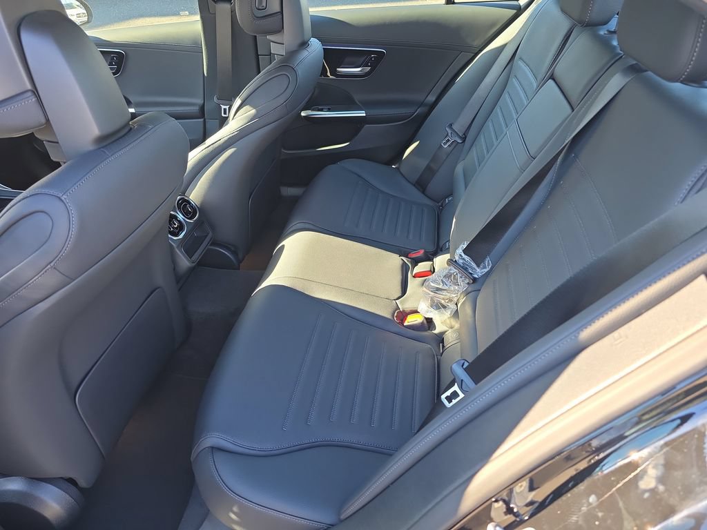 New 2026 Mercedes-Benz C 300 4MATIC Sedan image 10