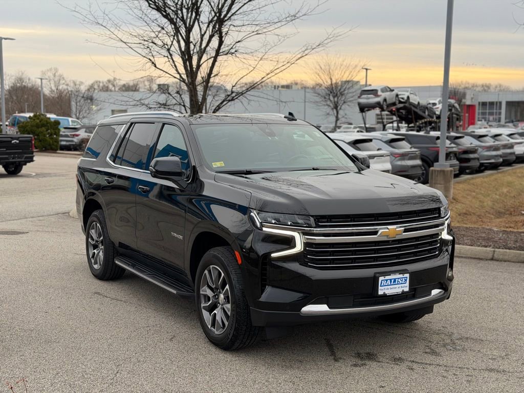 Used 2022 Chevrolet Tahoe LT w/ LT Signature Plus Package image 3