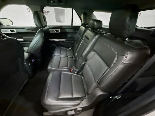 Used 2021 Ford Explorer Limited w/ Equipment Group 301A AWD/4WD image 25