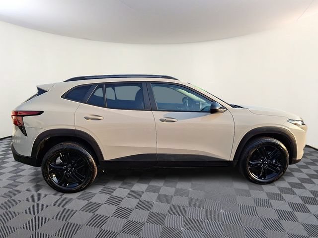Certified 2026 Chevrolet Trax ACTIV w/ Driver Confidence Package FWD image 7
