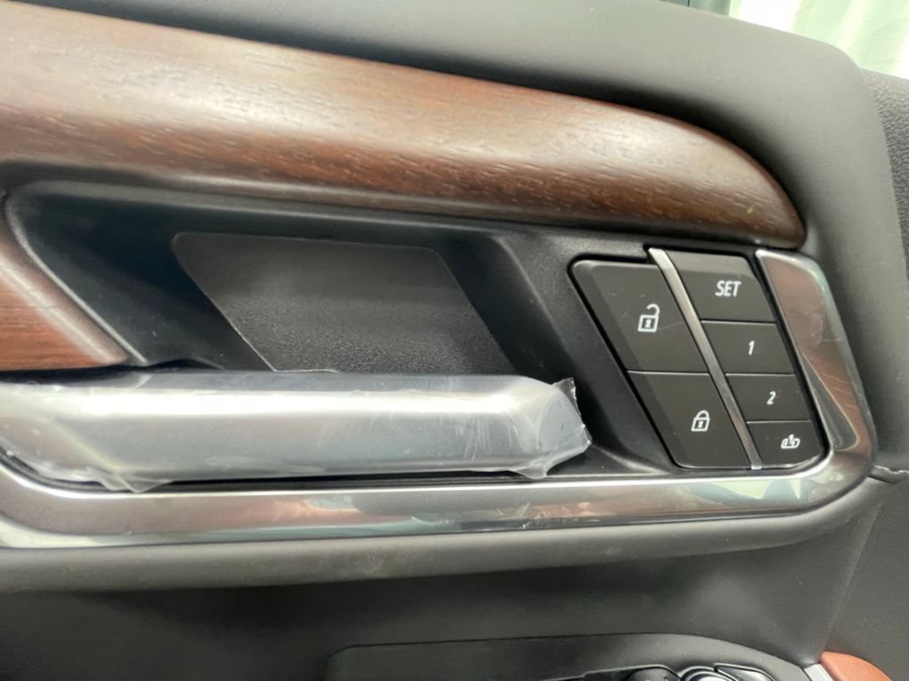 New 2026 GMC Sierra 2500 Denali Ultimate AWD/4WD image 18