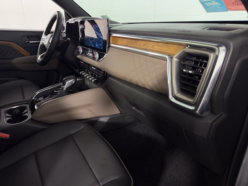 Used 2024 GMC Canyon Denali AWD/4WD image 31