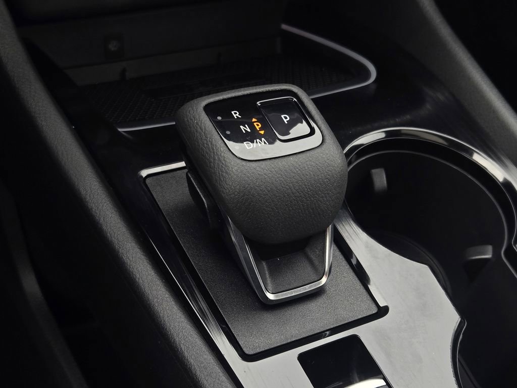 Used 2024 Nissan Rogue SL w/ SL Premium Package image 37