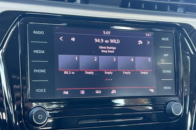 Used 2020 Volkswagen Passat 2.0T S FWD image 20