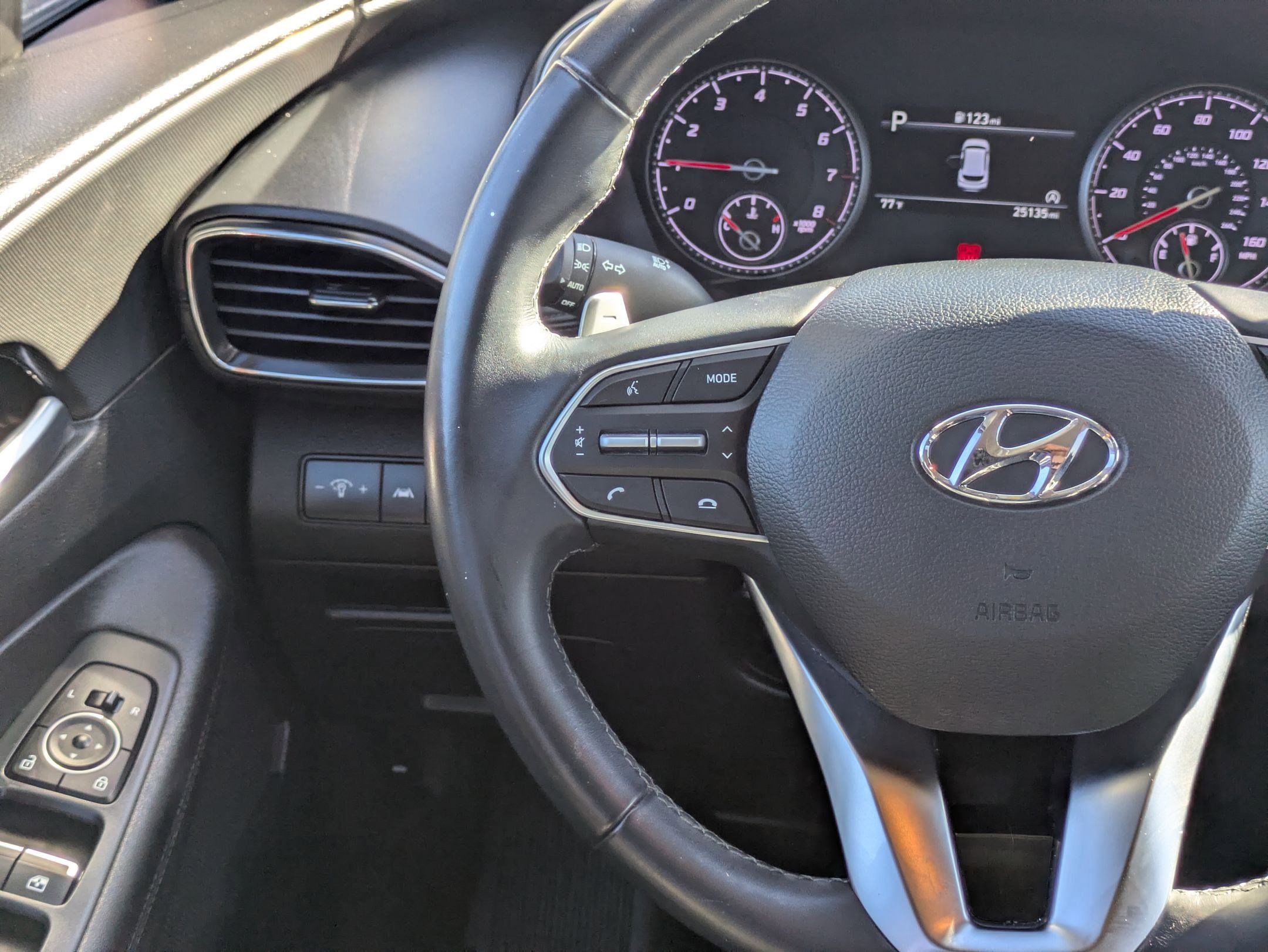 Used 2023 Hyundai Santa Fe XRT image 21