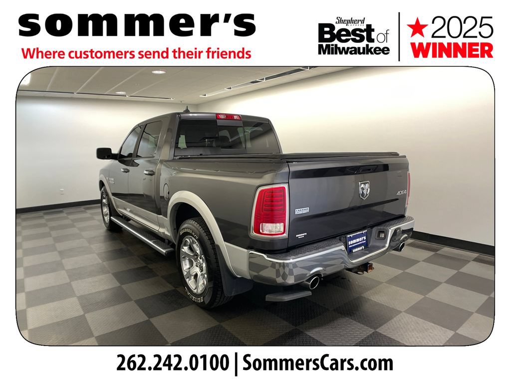 Used 2016 RAM 1500 Laramie w/ Convenience Group AWD/4WD image 3