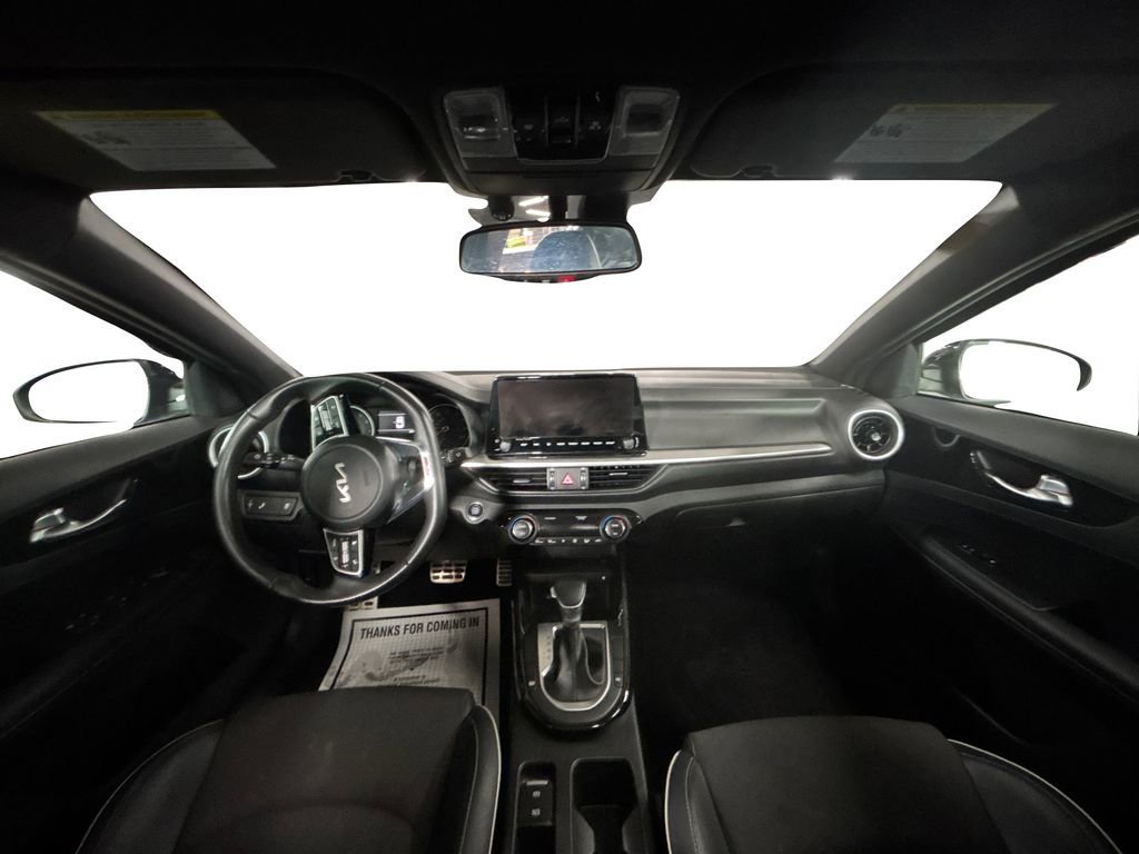 Used 2024 Kia Forte GT-Line w/ GT-Line Premium Package image 17