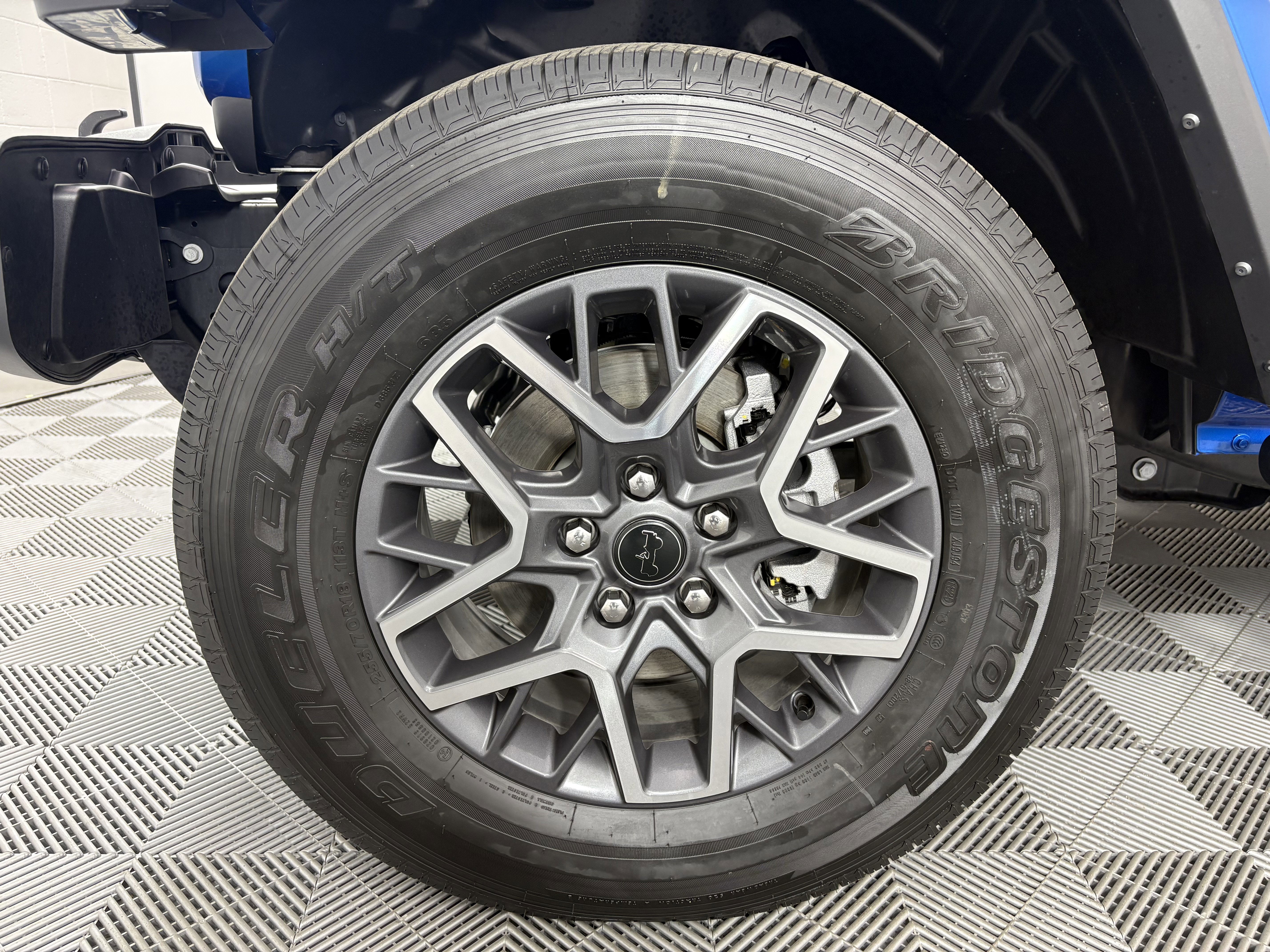 Certified 2025 Jeep Wrangler Unlimited Sahara AWD/4WD image 9
