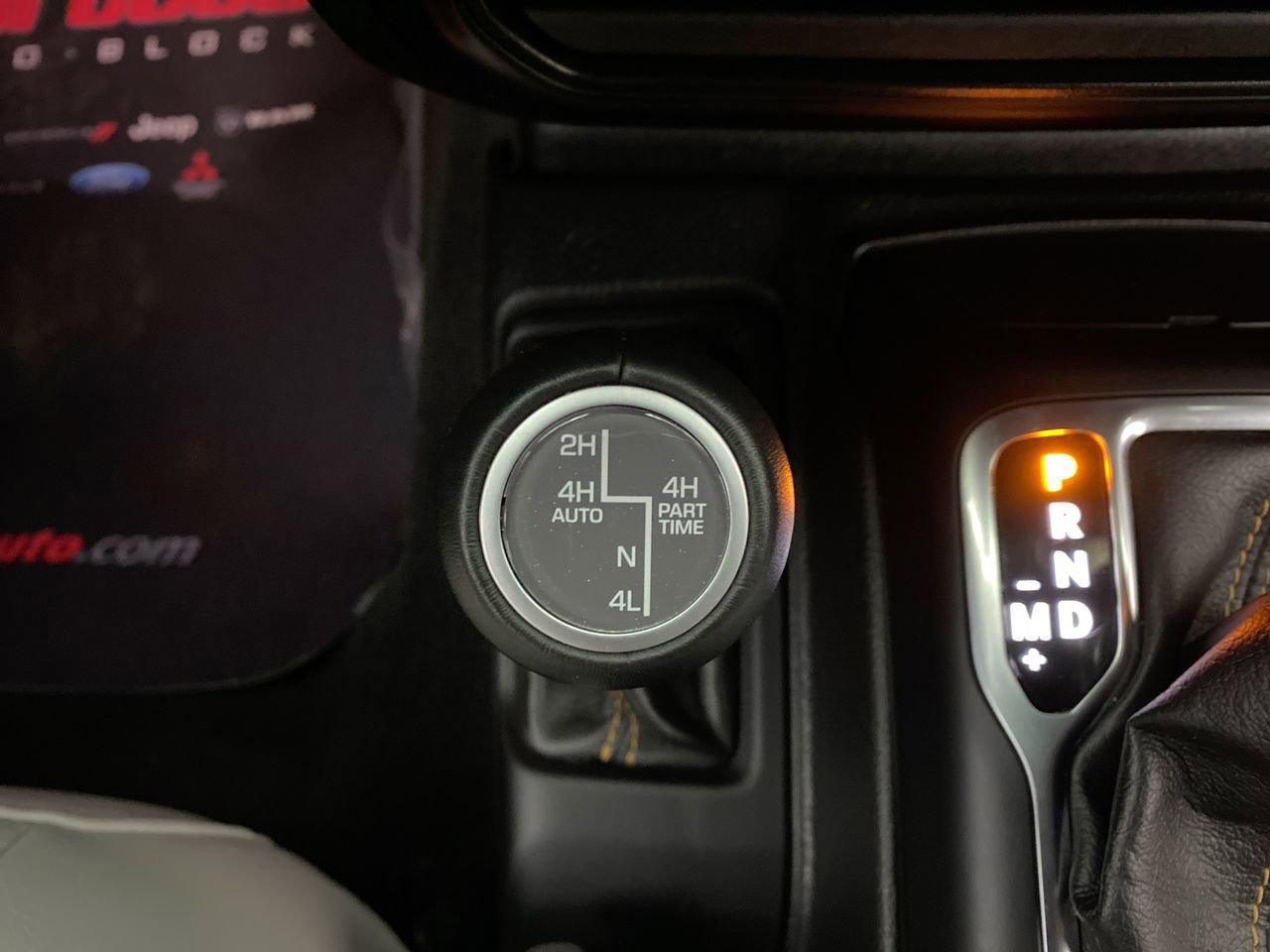 Used 2022 Jeep Wrangler Unlimited Sahara AWD/4WD image 21