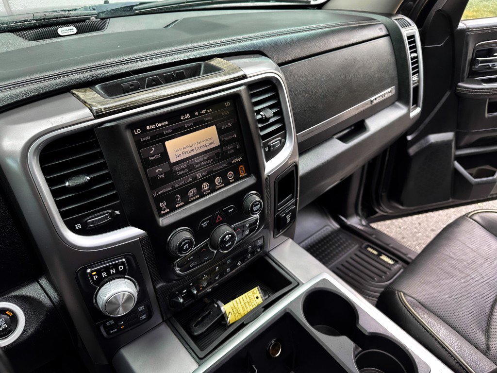 Used 2014 RAM 1500 Limited AWD/4WD image 19