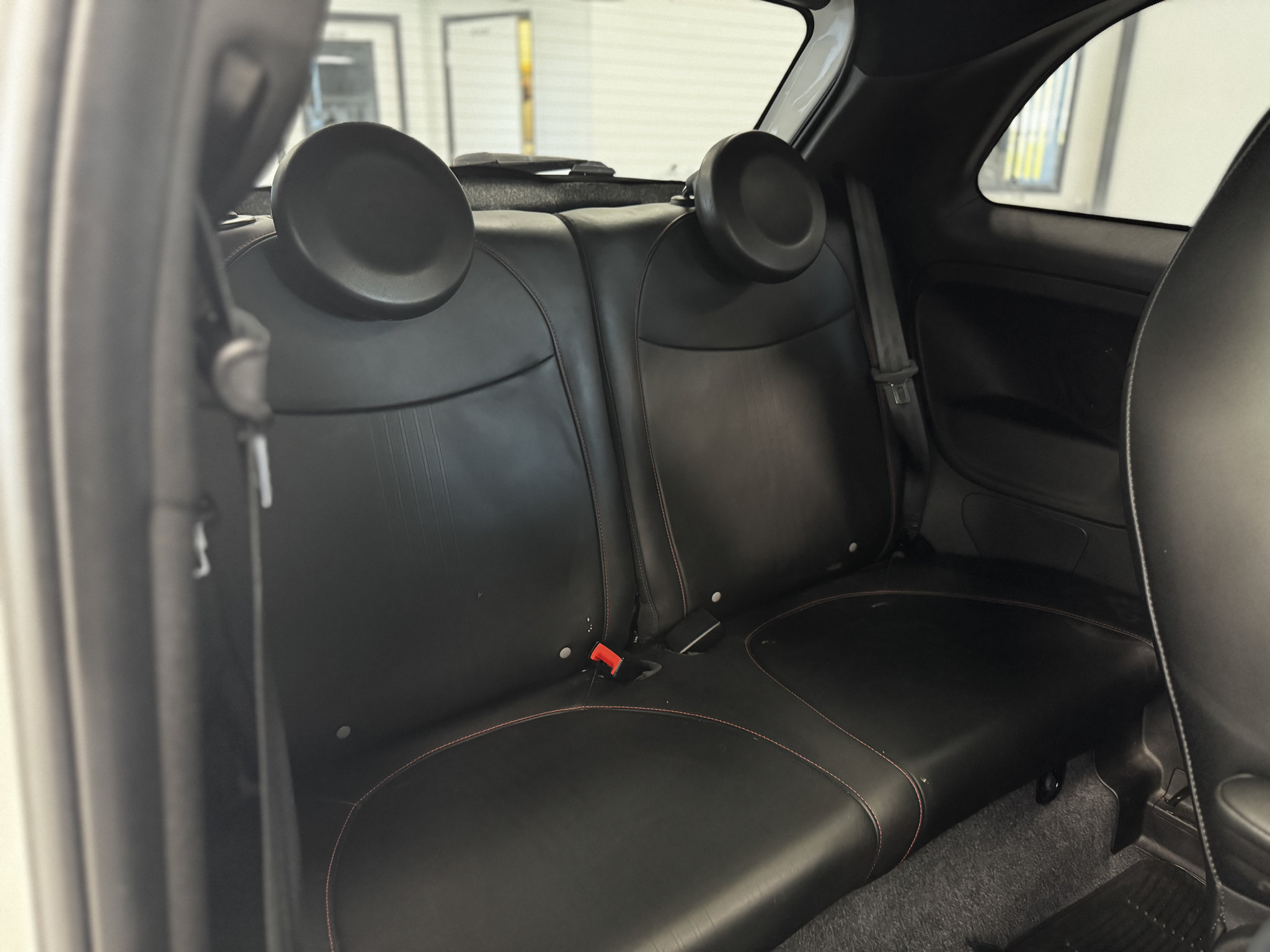 Used 2013 FIAT 500 Abarth w/ Beats Audio Pkg FWD image 22