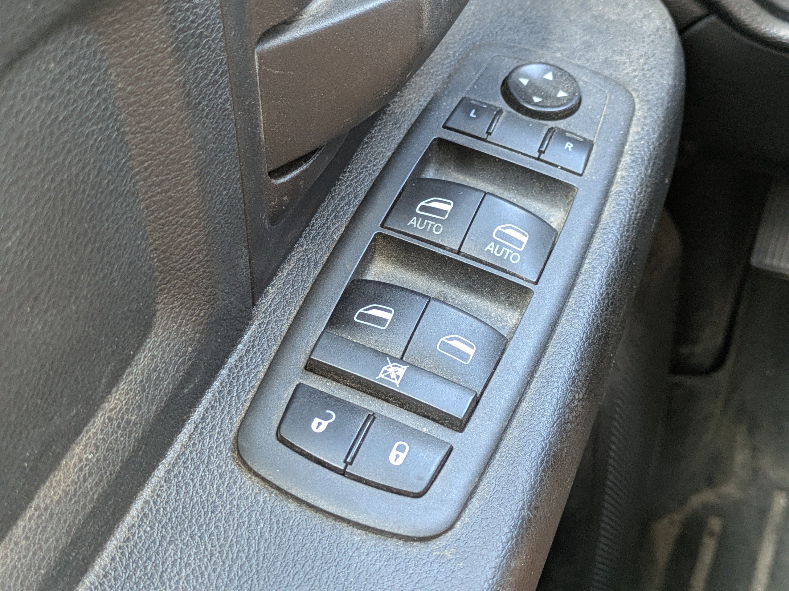 Certified 2022 RAM 2500 Tradesman AWD/4WD image 17