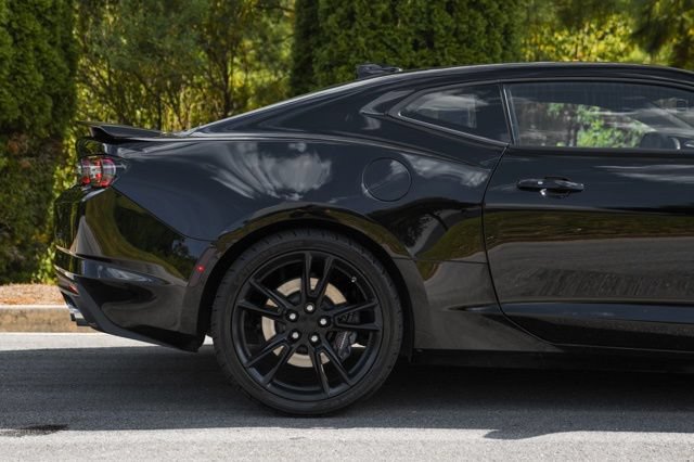 Used 2024 Chevrolet Camaro SS RWD image 9