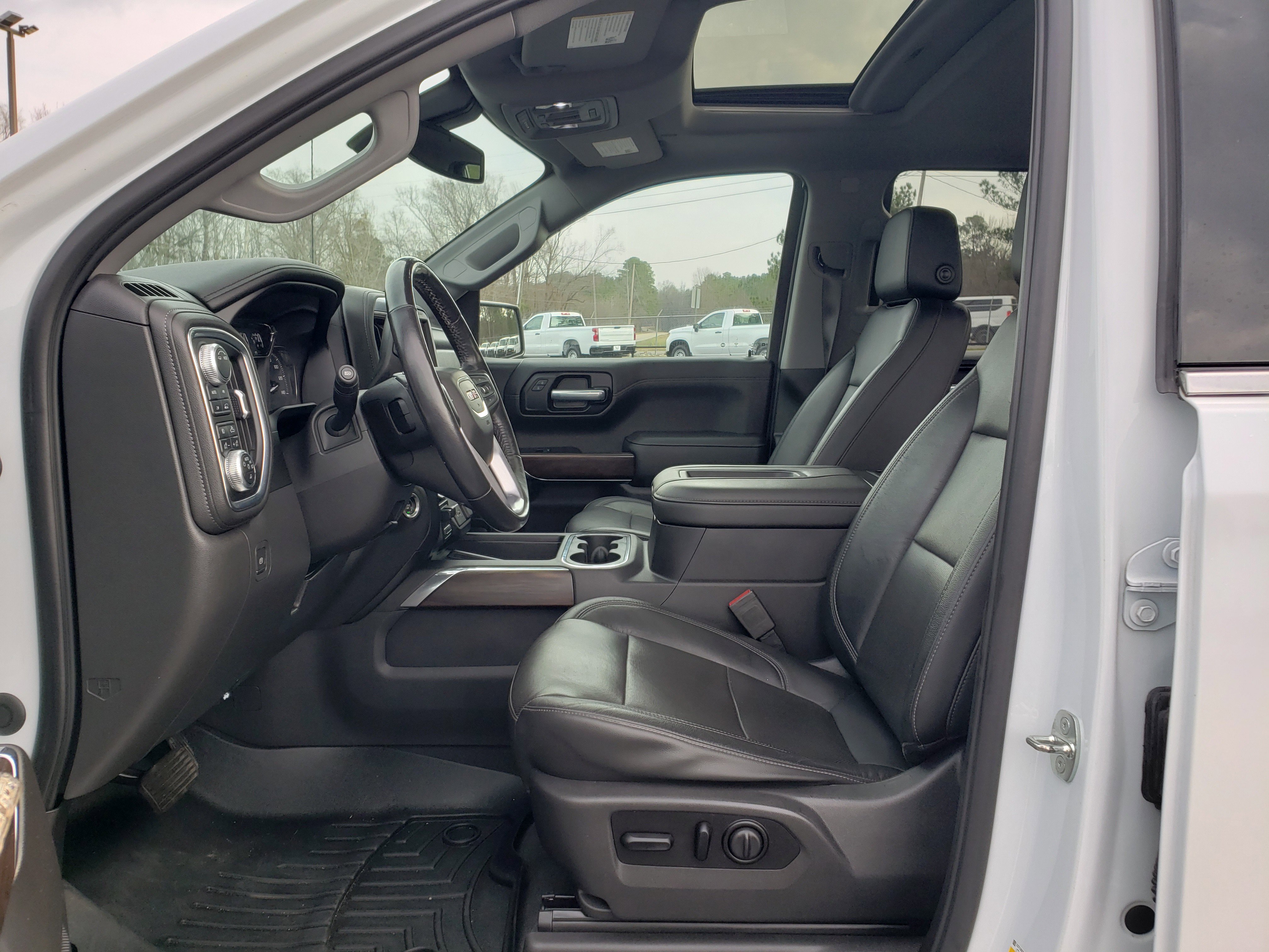 Used 2020 GMC Sierra 1500 SLT w/ SLT Premium Plus Package image 28