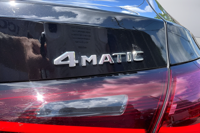 Certified 2026 Mercedes-Benz GLC 300 4MATIC image 32