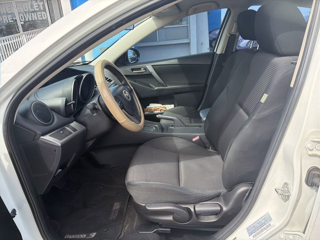 Used 2012 MAZDA MAZDA3 i Touring image 15