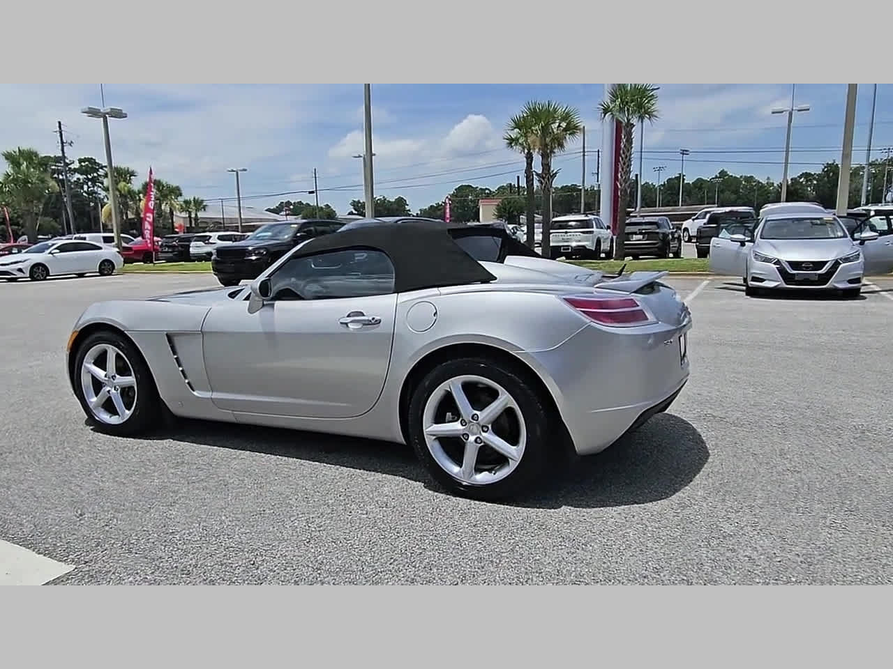 Used 2008 Saturn Sky RWD image 23