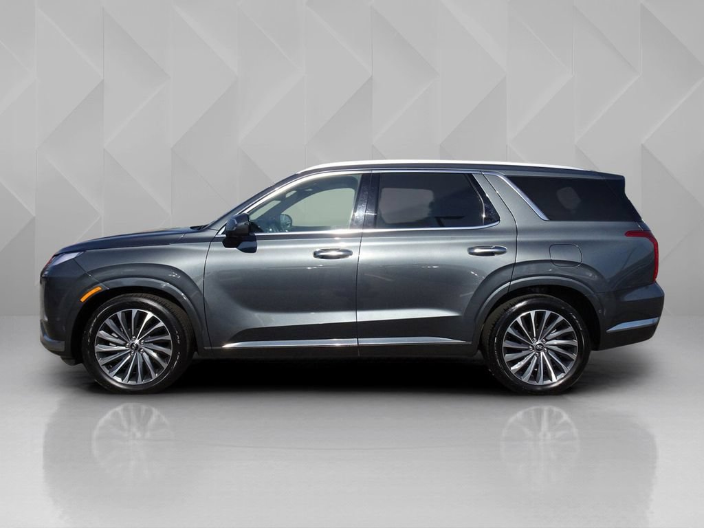 Used 2024 Hyundai Palisade Calligraphy AWD/4WD image 2