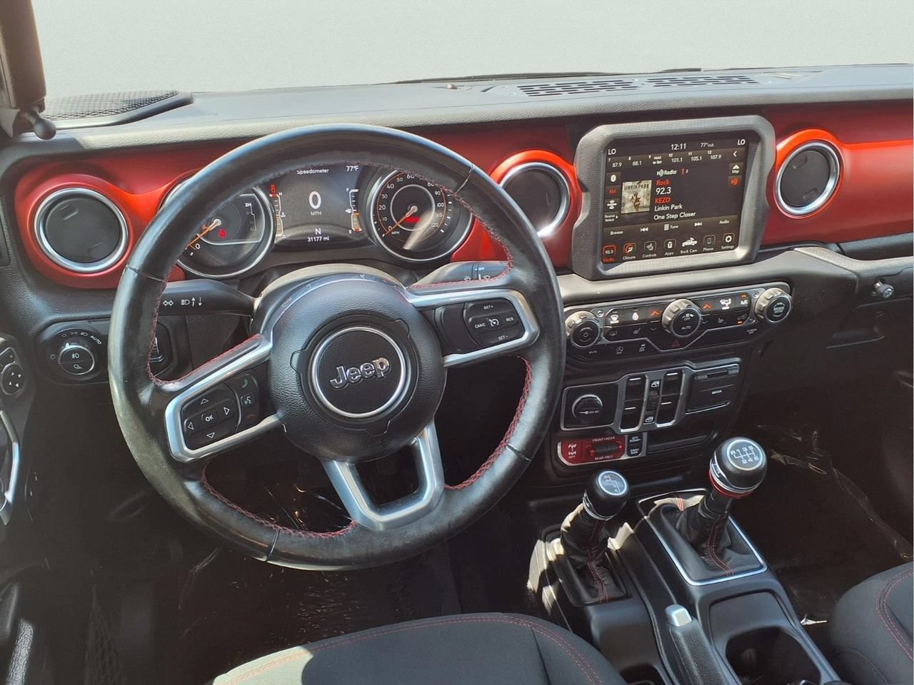 Used 2023 Jeep Gladiator Rubicon w/ Cold Weather Group AWD/4WD image 11