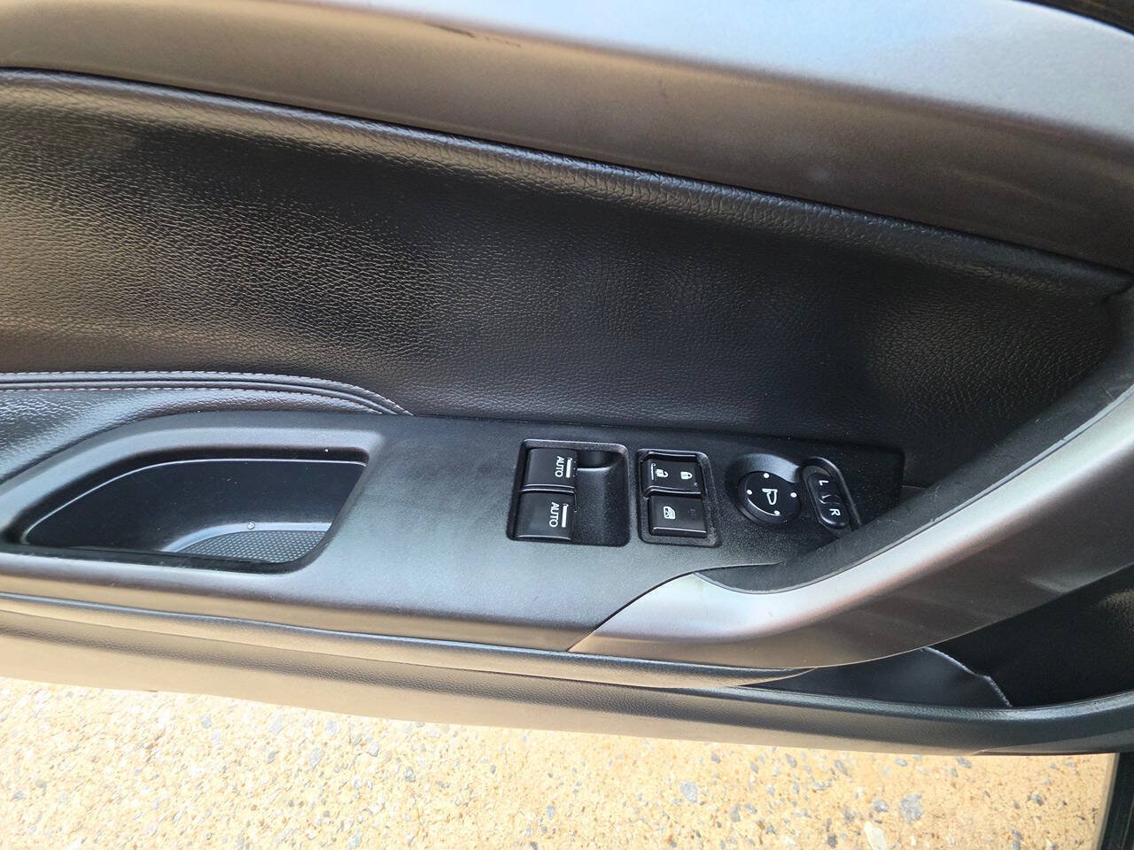 Used 2016 Honda Accord EX-L image 7