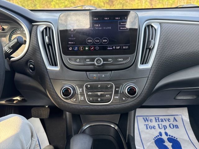 Used 2023 Chevrolet Malibu LT image 21