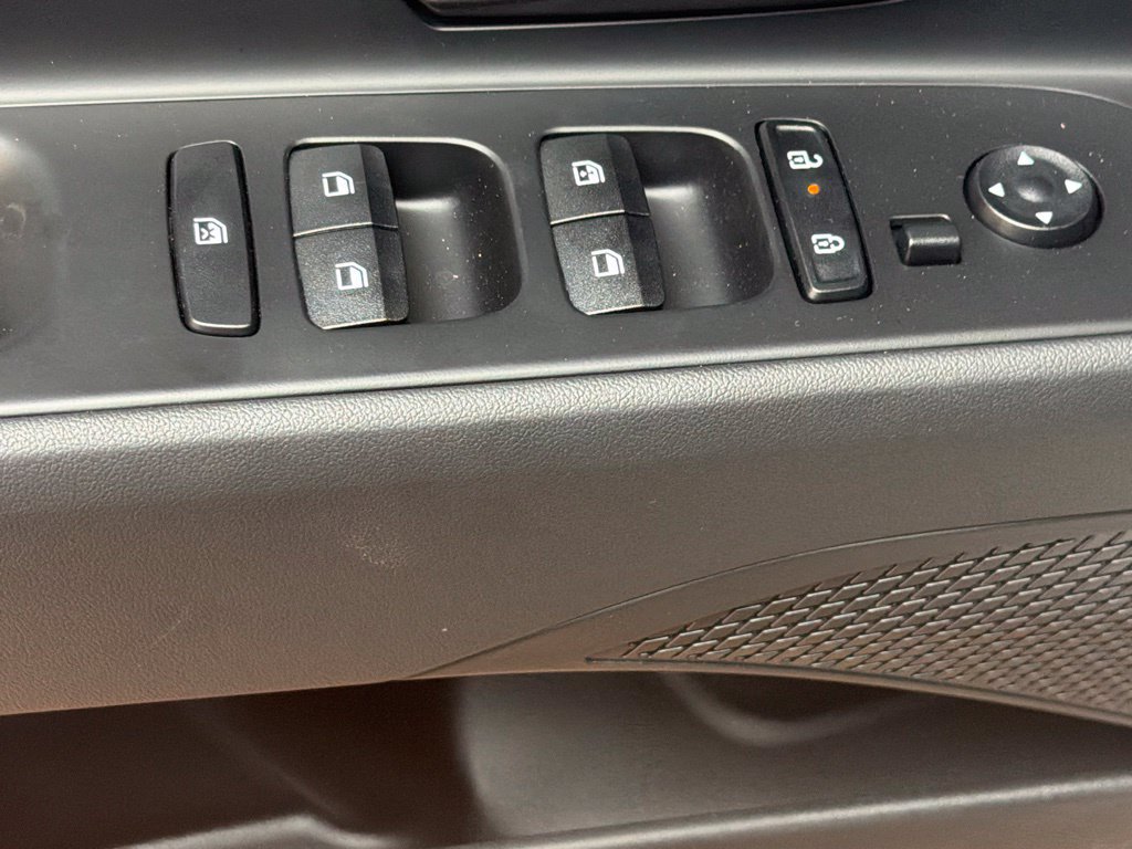 Certified 2026 Hyundai Elantra Sport FWD image 27