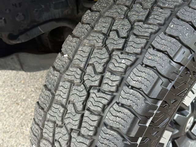 Certified 2021 Toyota Tacoma TRD Off-Road image 38