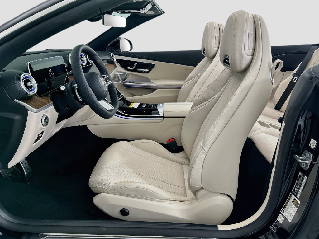 New 2027 Mercedes-Benz CLE 450 4MATIC Cabriolet image 17