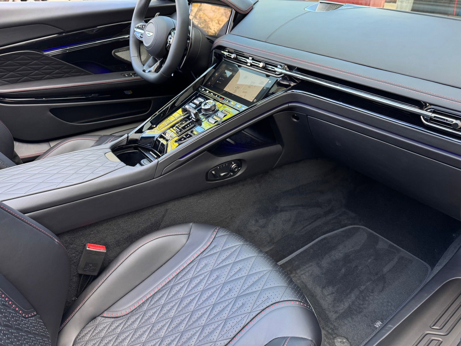 New 2026 Aston Martin DB12 Convertible image 17