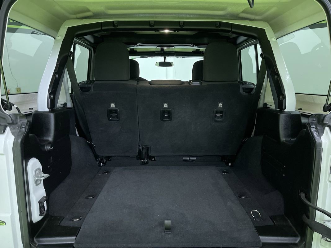 Used 2018 Jeep Wrangler Unlimited Sport S image 27