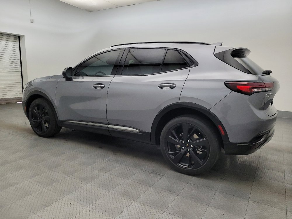 Used 2021 Buick Envision Essence w/ Technology Package I image 3