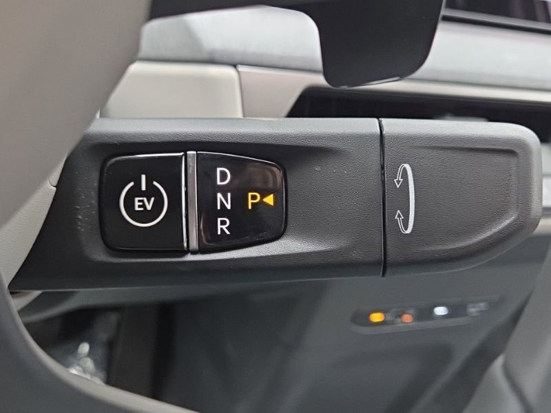 New 2026 Kia EV9 Wind image 44