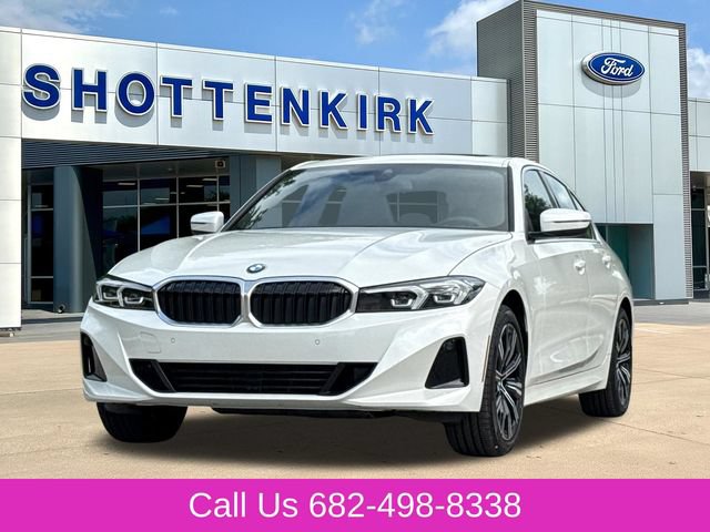 Used 2025 BMW 330i xDrive Sedan AWD/4WD image 3