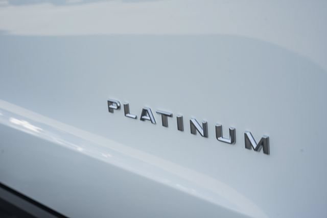 New 2026 Ford Expedition Platinum w/ Platinum Ultimate Package AWD/4WD image 18
