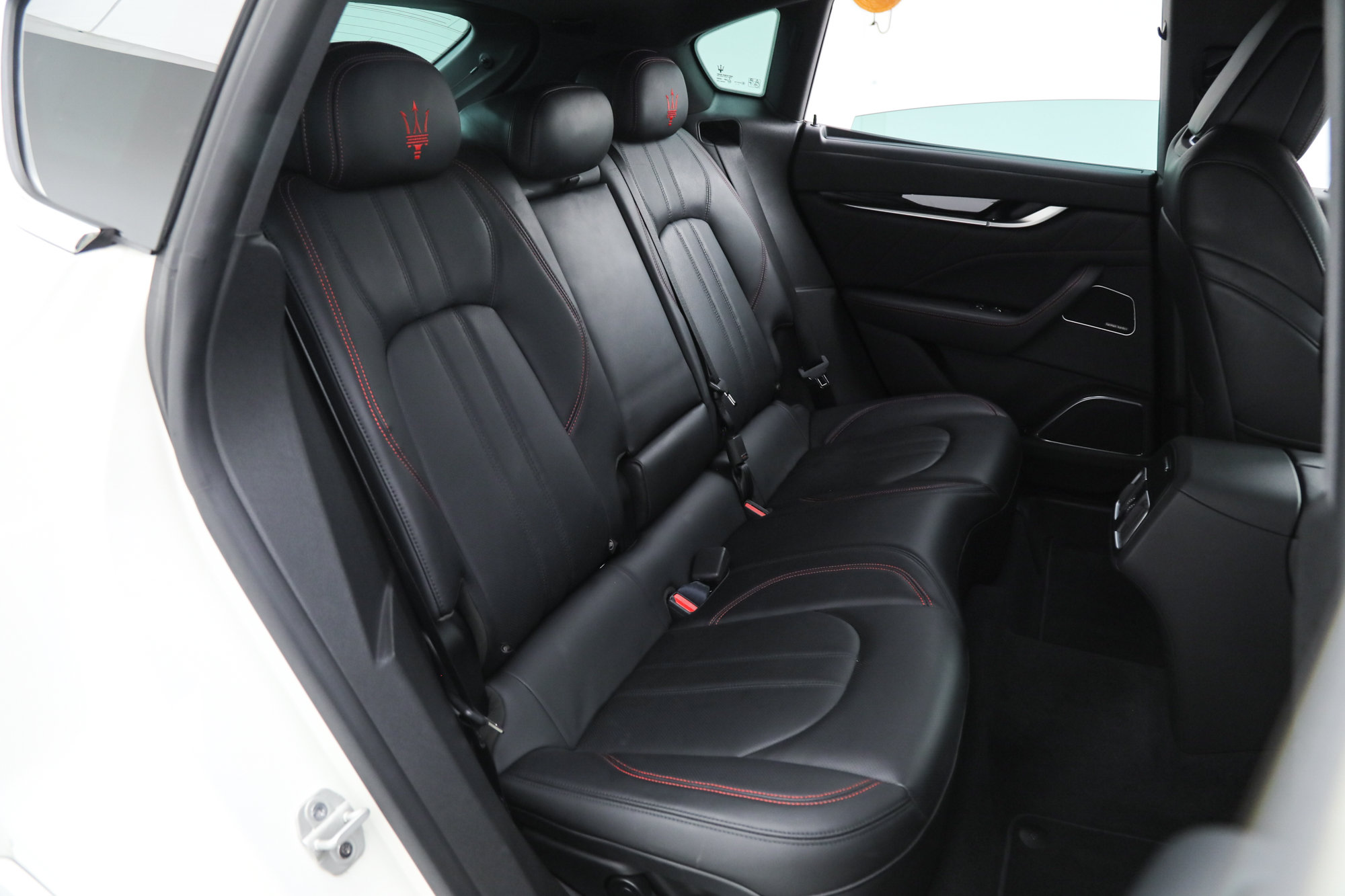 Certified 2024 Maserati Levante Modena Ultima AWD/4WD image 13