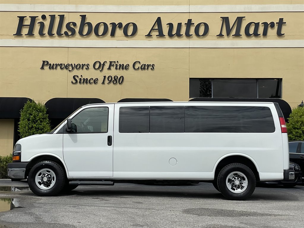 Used 2012 Chevrolet Express 3500 LT w/ LT Preferred Equipment Group RWD image 3
