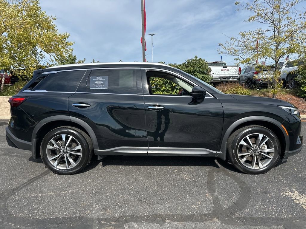 Certified 2025 INFINITI QX60 Luxe w/ Vision Package image 18