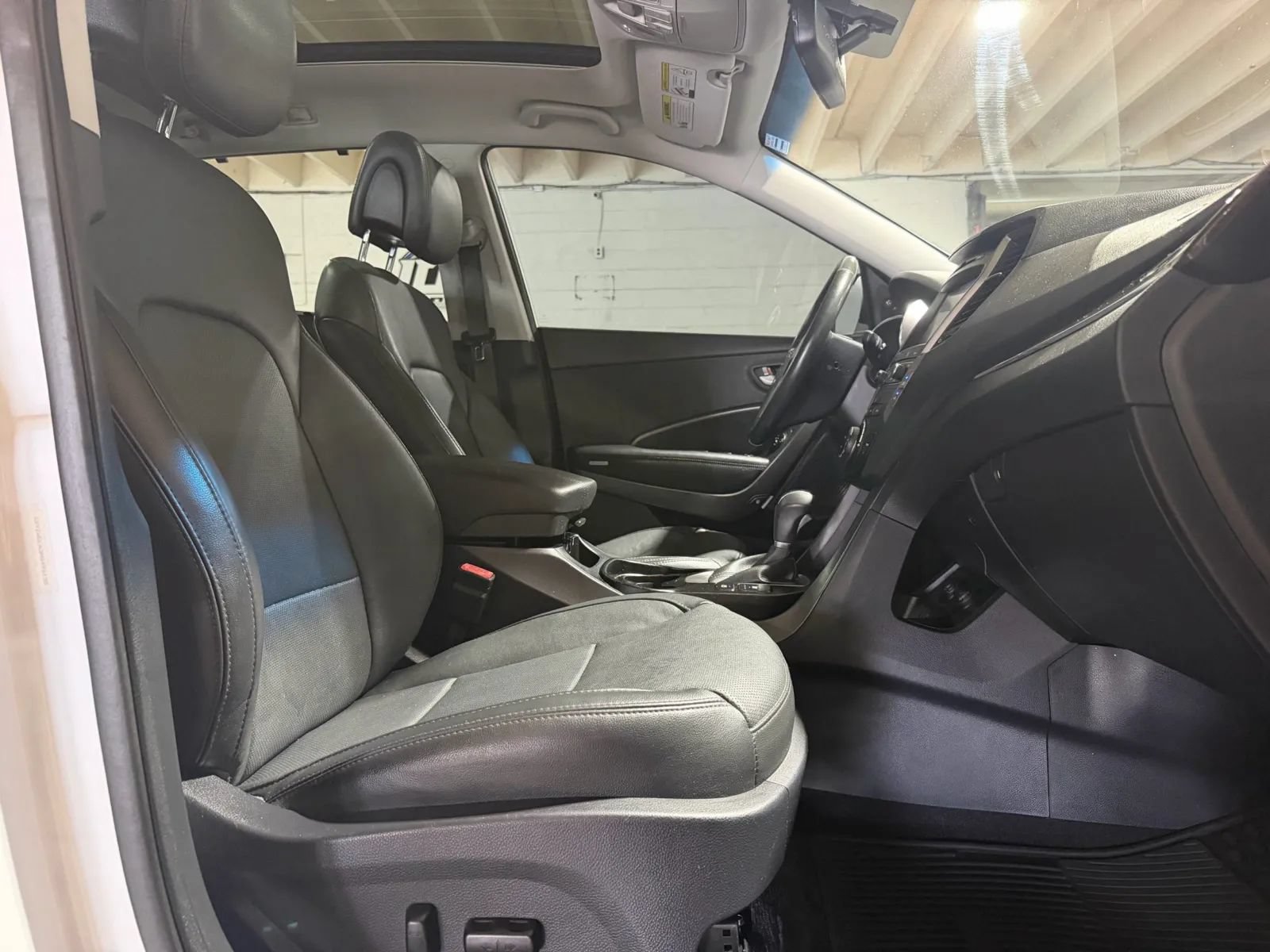 Used 2017 Hyundai Santa Fe Sport AWD/4WD image 12