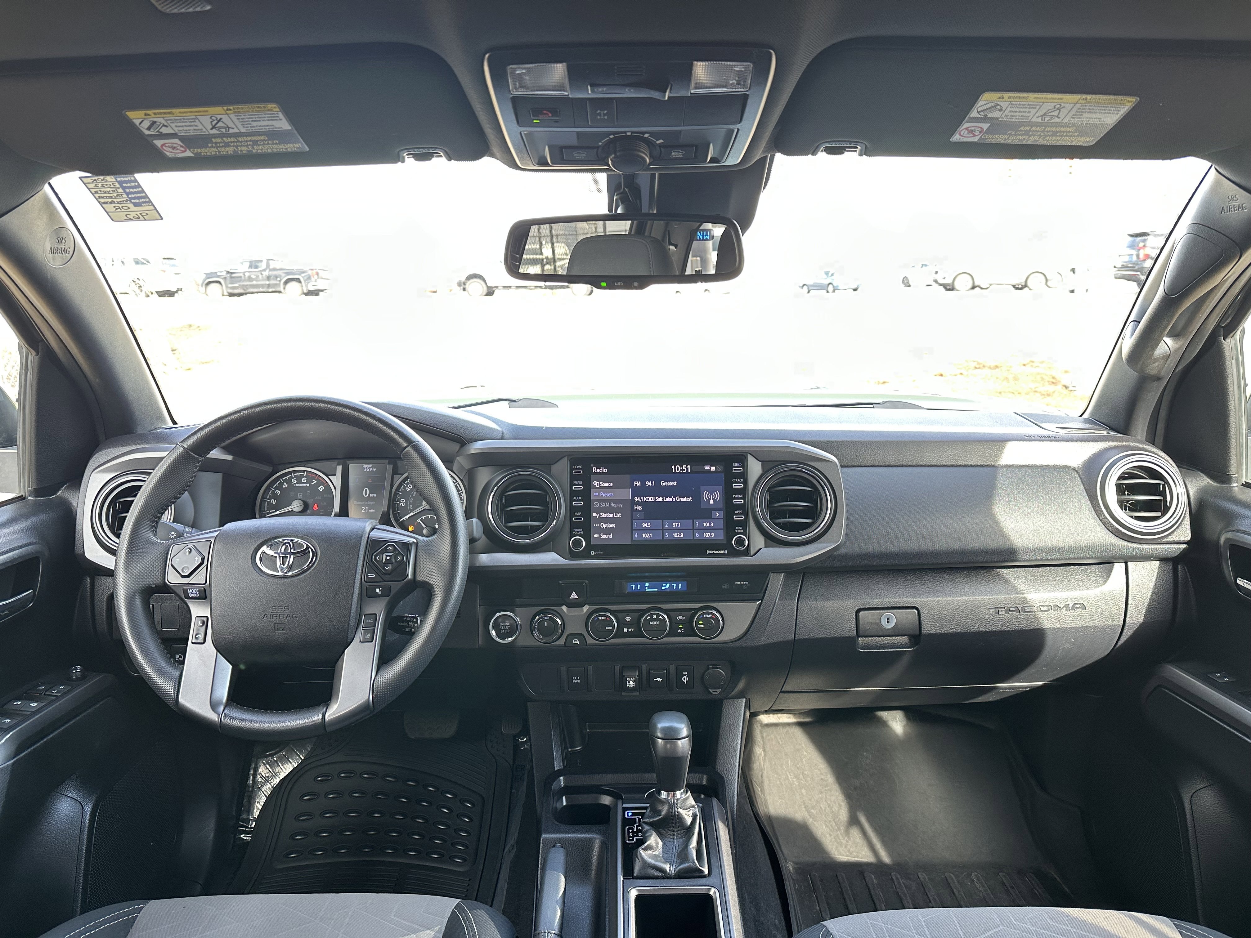 Used 2022 Toyota Tacoma TRD Off-Road image 25