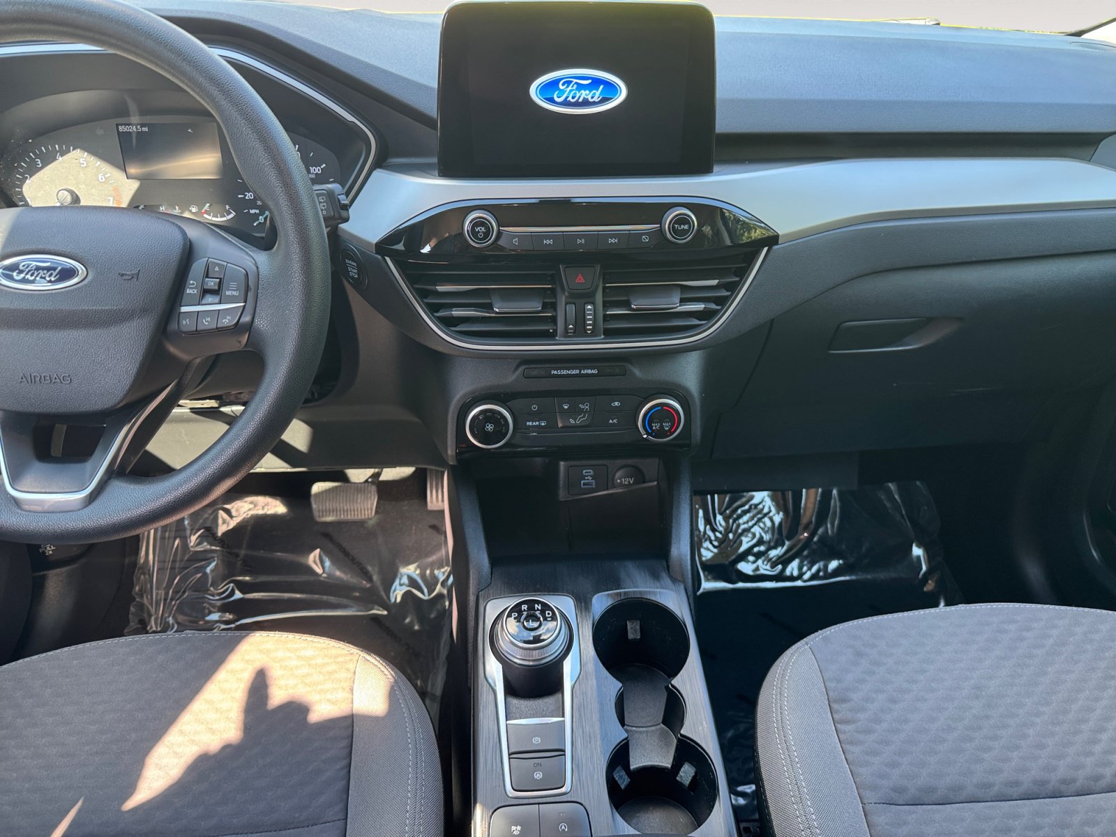 Used 2022 Ford Escape SE AWD/4WD image 11