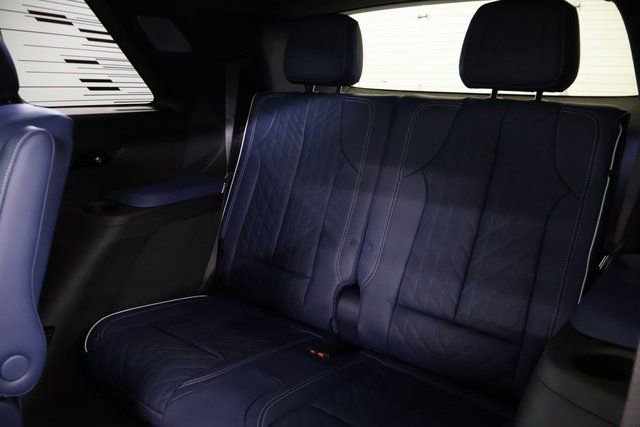 New 2026 Cadillac Vistiq Premium Luxury image 27