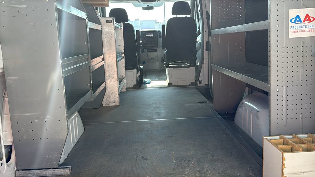 Used 2015 Mercedes-Benz Sprinter 2500 image 15